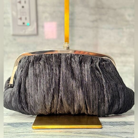 Neiman Marcus Ruched Black Evening Bag/Clutch W/ Long Silver Colored Metal Strap - Picture 1 of 9